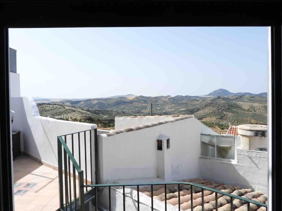 Casa Del Patito With Vista By Duckling Stays Ольвера Экстерьер фото